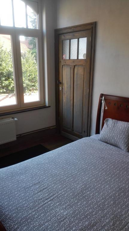 Guesthouse Oude Houtmarkt Ieper Eksteriør bilde